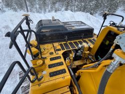 2022 Komatsu PC240LC-11 - Image 32