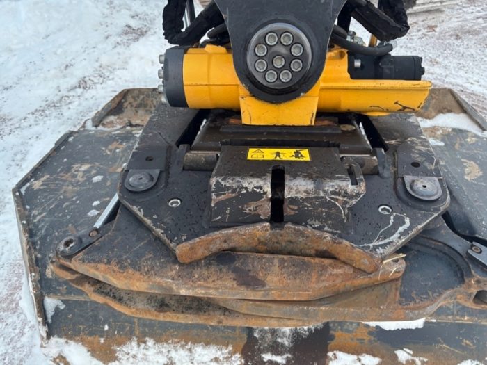 2022 Komatsu PC240LC-11 - Image 50