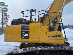 2022 Komatsu PC240LC-11 - Image 71
