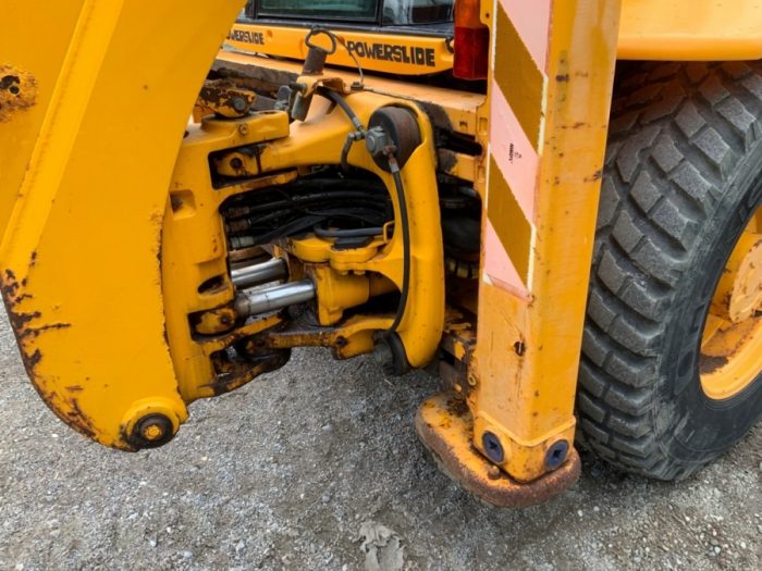 2000 JCB 4CX - Image 13