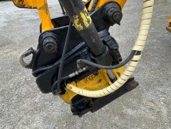 2000 JCB 4CX - Image 14