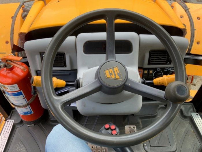 2000 JCB 4CX - Image 34