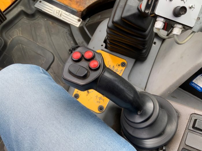 2000 JCB 4CX - Image 37