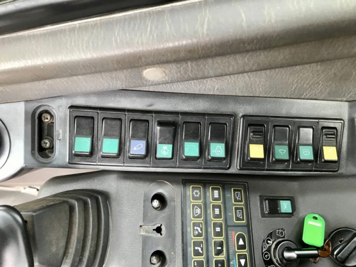 2000 Volvo EC210 LC - Image 20