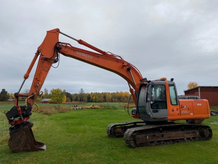 2004 Hitachi ZX210 - Image 6