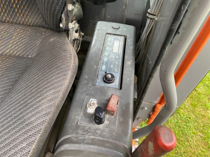 2004 Hitachi ZX210 - Image 93