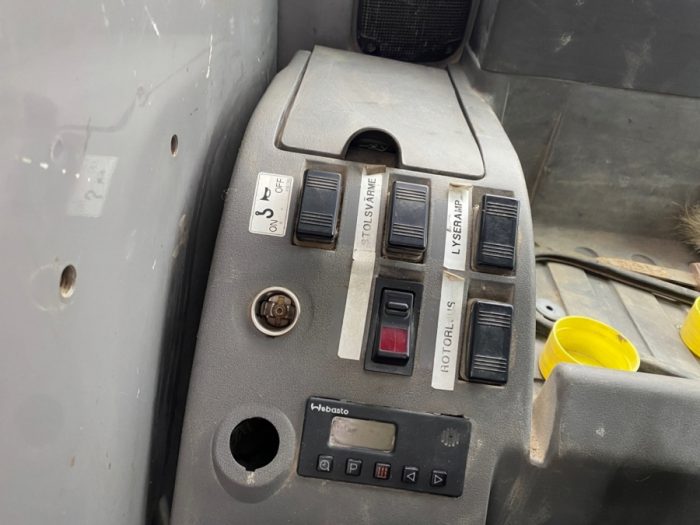 2004 Hitachi ZX210 - Image 98