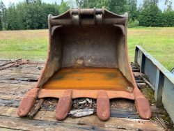 2005 Komatsu PC210 LC7 - Image 108