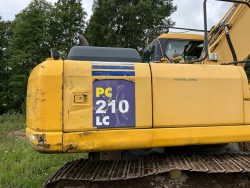 2005 Komatsu PC210 LC7 - Image 16
