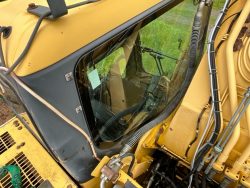 2005 Komatsu PC210 LC7 - Image 32