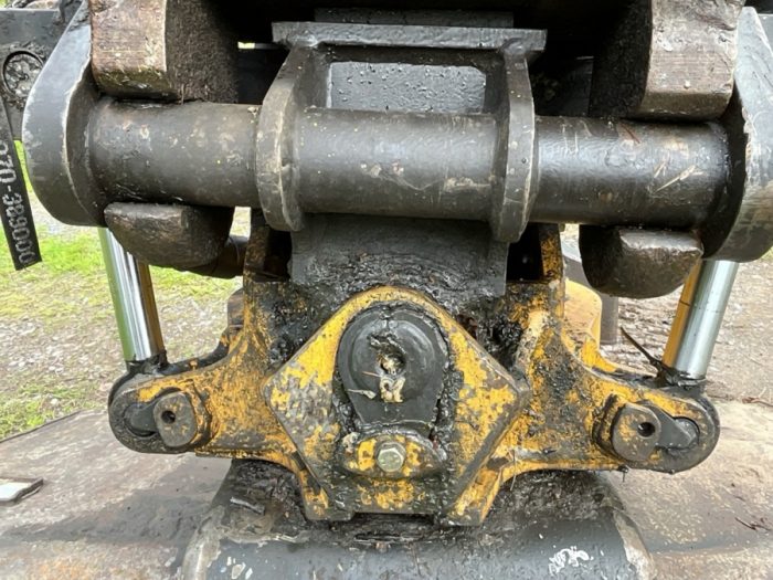 2005 Komatsu PC210 LC7 - Image 70