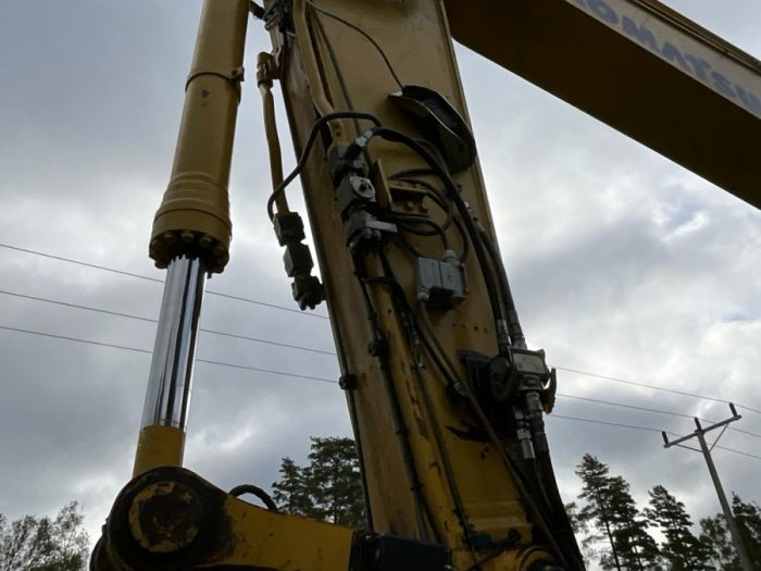 2005 Komatsu PC210 LC7 - Image 77