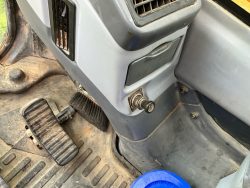 2005 Komatsu PC210 LC7 - Image 97