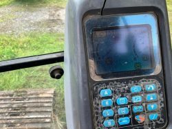 2005 Komatsu PC210 LC7 - Image 99