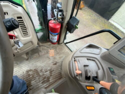 2007 John Deere 7530 - Image 32