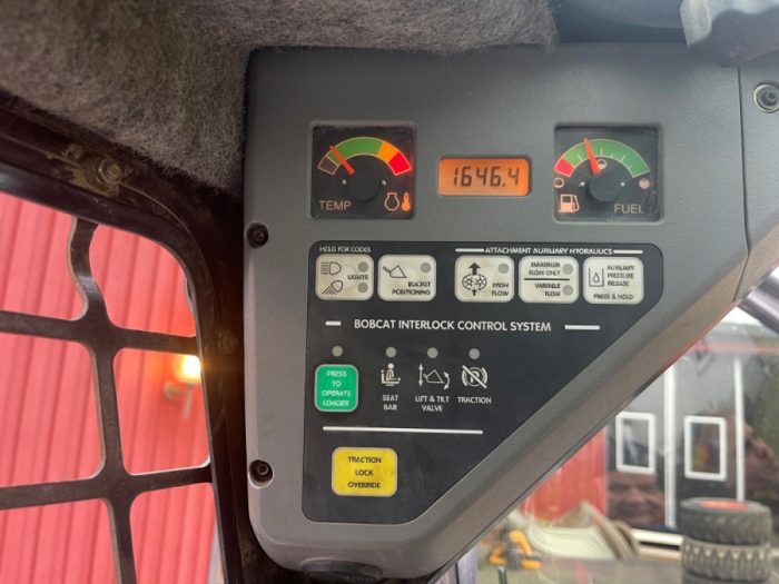 2007 Bobcat S250 - Image 30