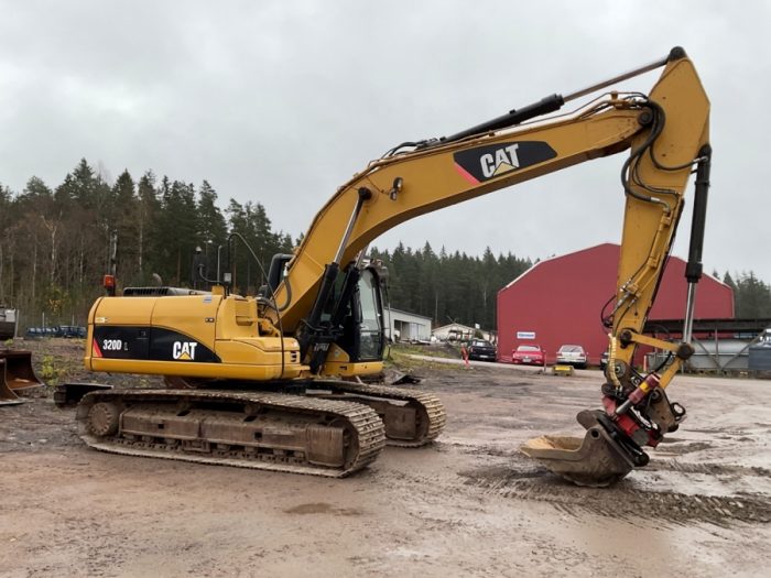 2007 CAT 320D - Image 10