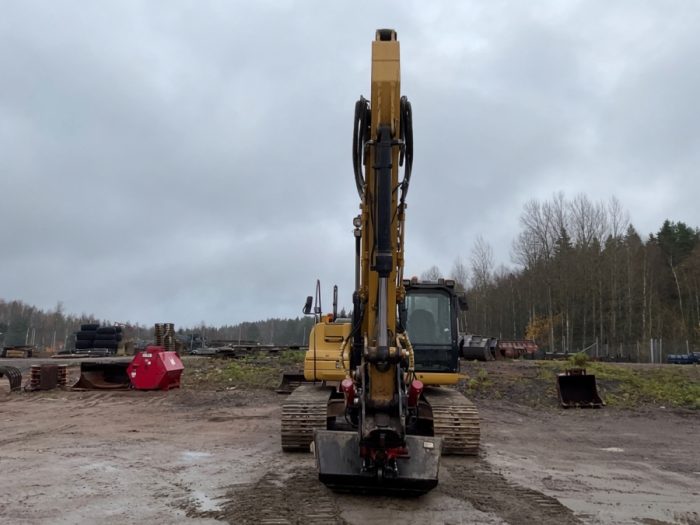 2007 CAT 320D - Image 13