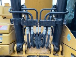 2007 CAT 320D - Image 22