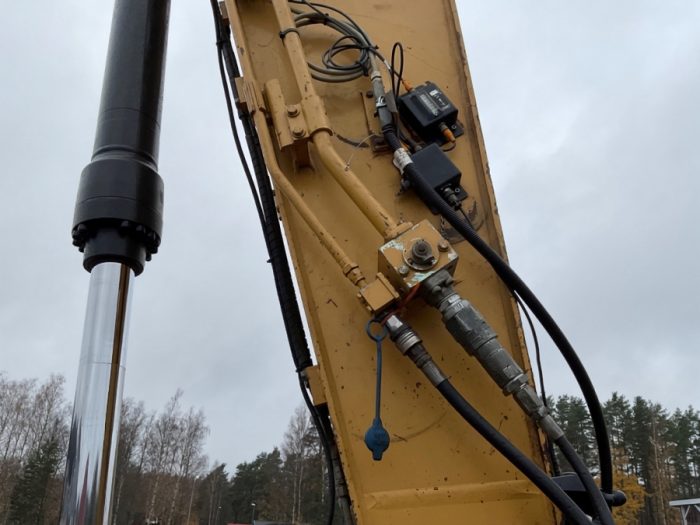 2007 CAT 320D - Image 40