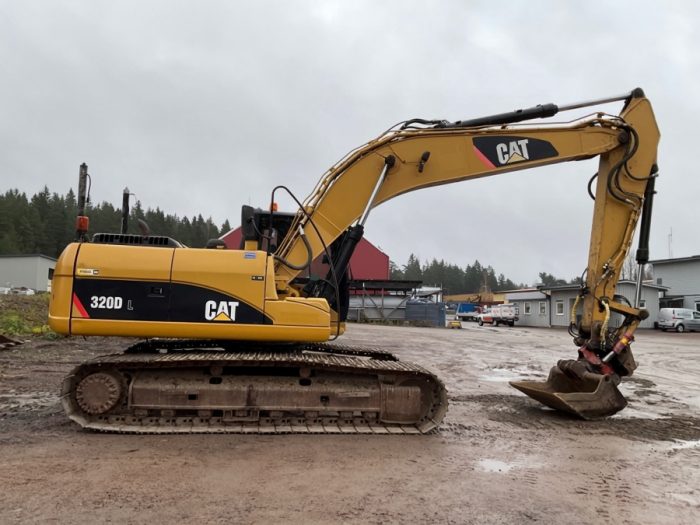 2007 CAT 320D - Image 9