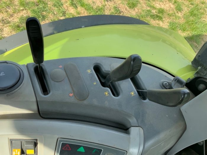 2008 Claas Axion 820 - Image 15