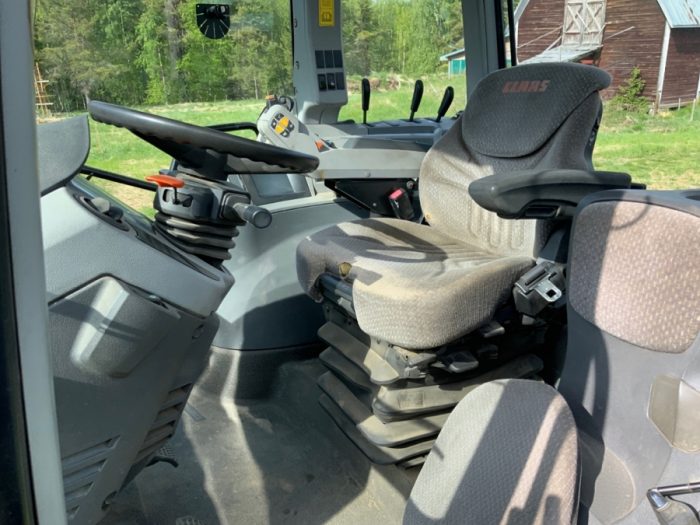 2008 Claas Axion 820 - Image 8