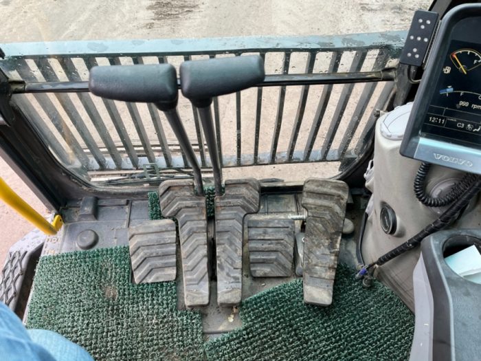 2008 Volvo EC210CL - Image 63