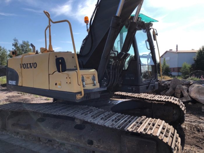 2008 Volvo EC210 CL - Image 27