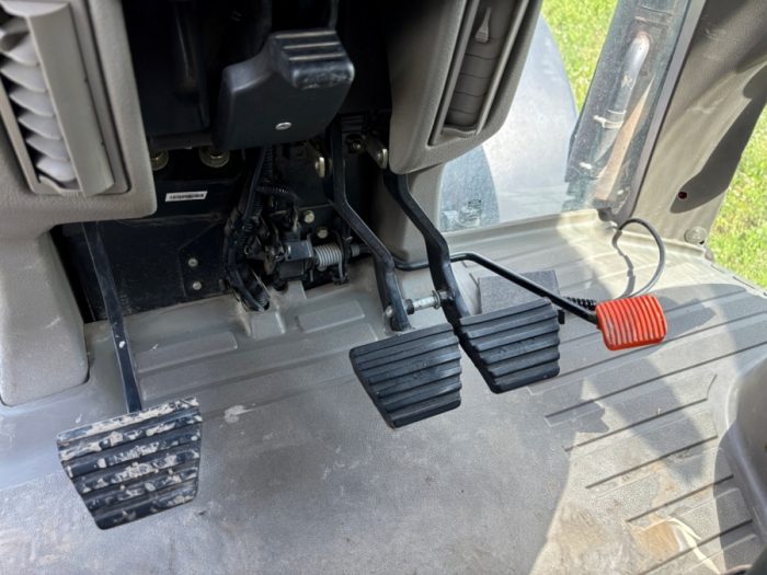 2009 Case IH 210 CVX Puma - Image 13