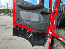 2010 Iveco Stralis - Image 27