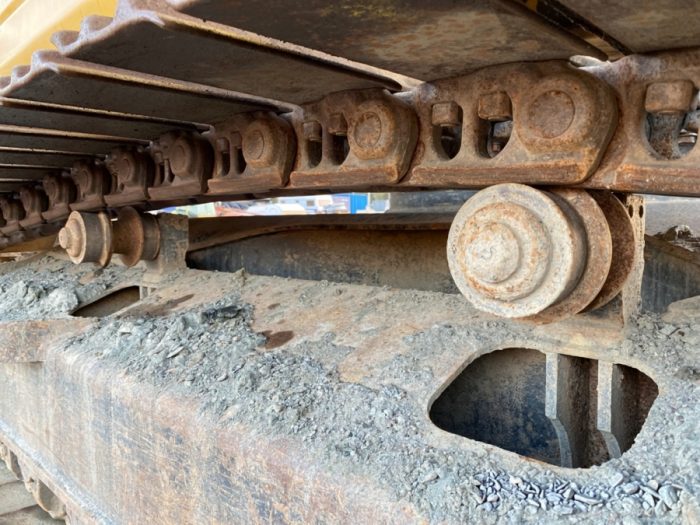 2010 Komatsu PC210 LC - Image 16