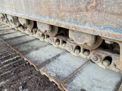 2010 Komatsu PC210 LC - Image 17