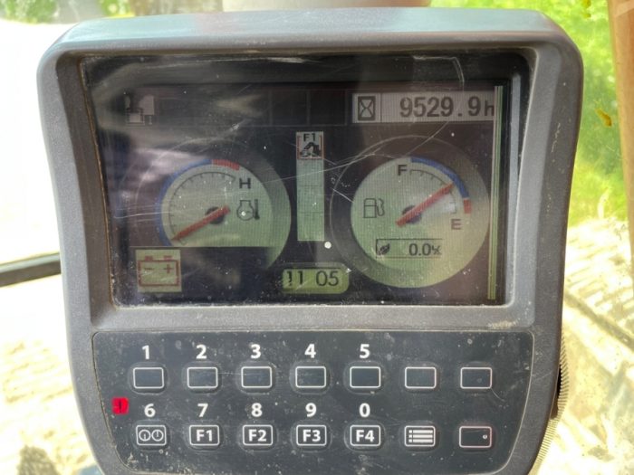 2012 Hitachi ZX 210 LC-3 - Image 25