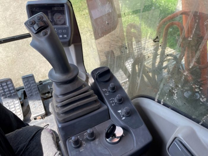 2012 Hitachi ZX 210 LC-3 - Image 28