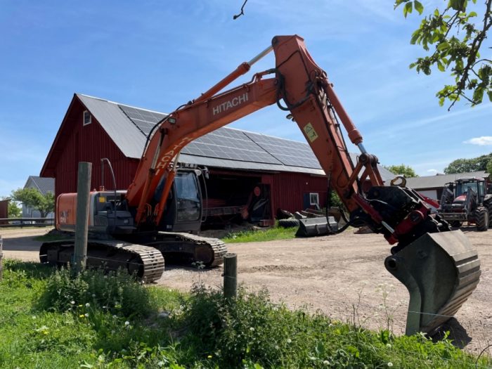 2012 Hitachi ZX 210 LC-3 - Image 3