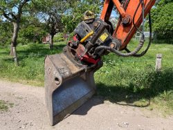 2012 Hitachi ZX 210 LC-3 - Image 37