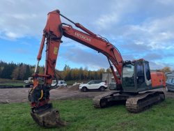 2012 Hitachi ZX 210 LC-3 - Image 31