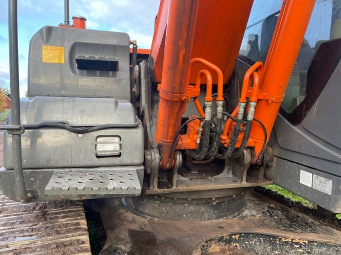 2012 Hitachi ZX 210 LC-3 - Image 46