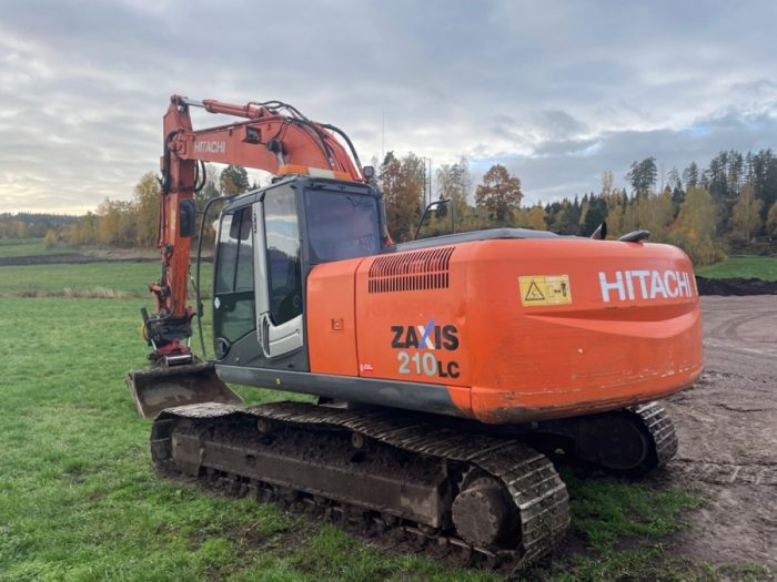 2012 Hitachi ZX 210 LC-3 - Image 8