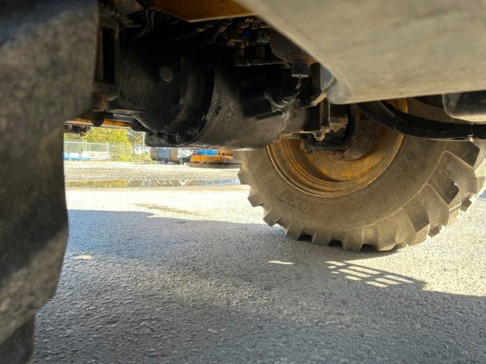 2012 JCB 4CX - Image 21