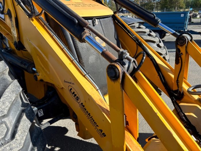 2012 JCB 4CX - Image 22