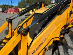 2012 JCB 4CX - Image 27