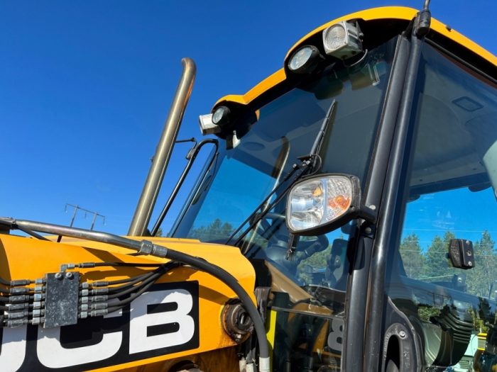 2012 JCB 4CX - Image 30