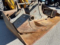 2012 JCB 4CX - Image 63