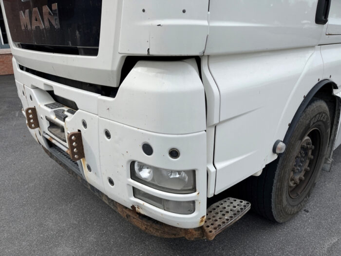 2013 MAN TGX 35.540 8×4-4 BL - Image 18