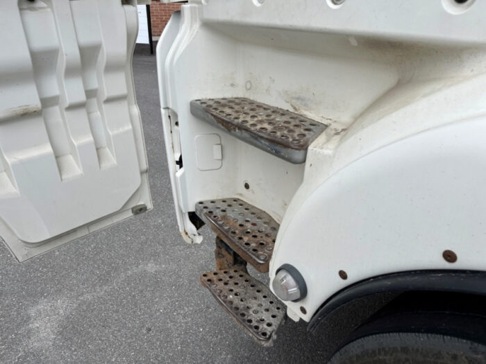 2013 MAN TGX 35.540 8×4-4 BL - Image 26