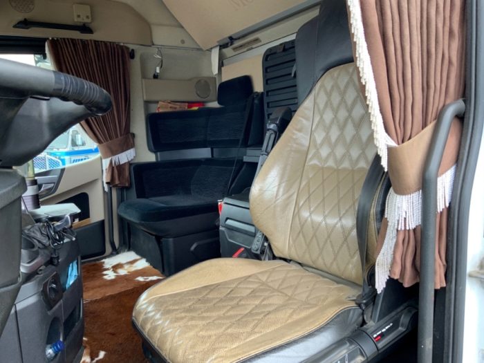 2014 Mercedes-Benz Actros 3363 - Image 7