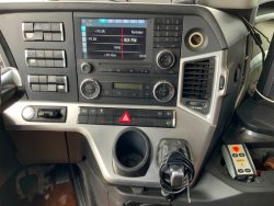 2014 Mercedes-Benz Actros 3363 - Image 12