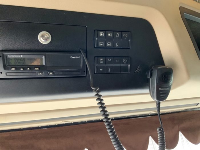 2014 Mercedes-Benz Actros 3363 - Image 14